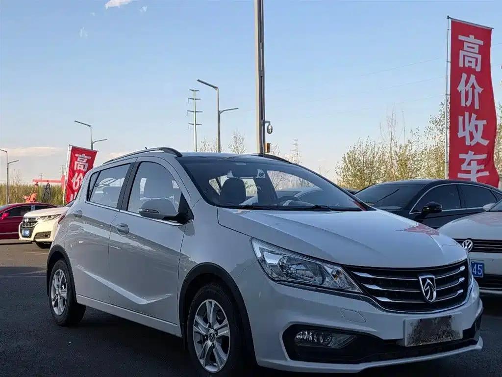 Baojun 310 2016 1.2L Manual Deluxe Edition — миниатюра 3