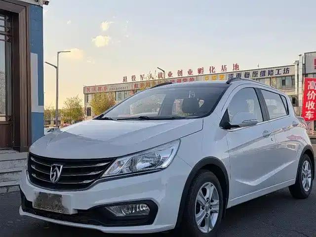 Baojun 310 2016 1.2L Manual Deluxe Edition