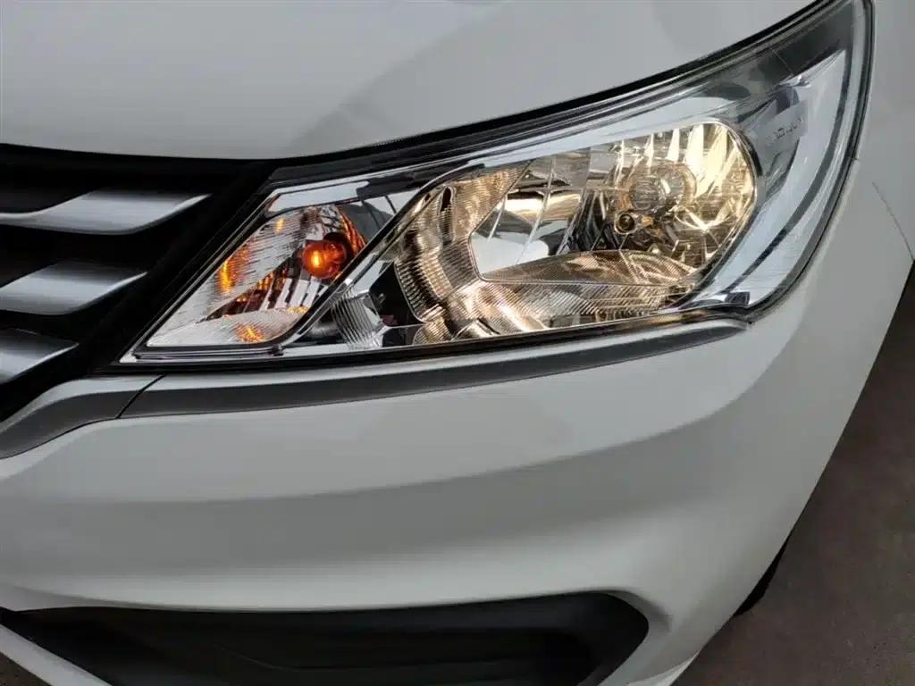 Baojun 310 2016 1.2L Manual Comfort Model — миниатюра 24