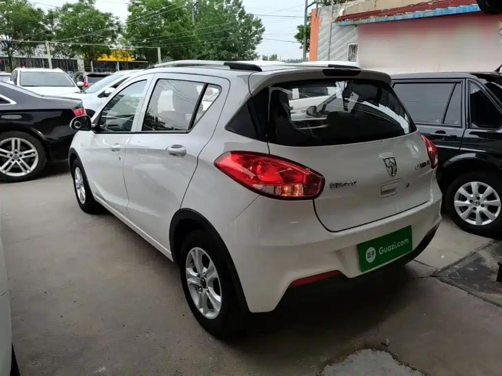 Baojun 310 2016 1.2L Manual Comfort Model — миниатюра 5