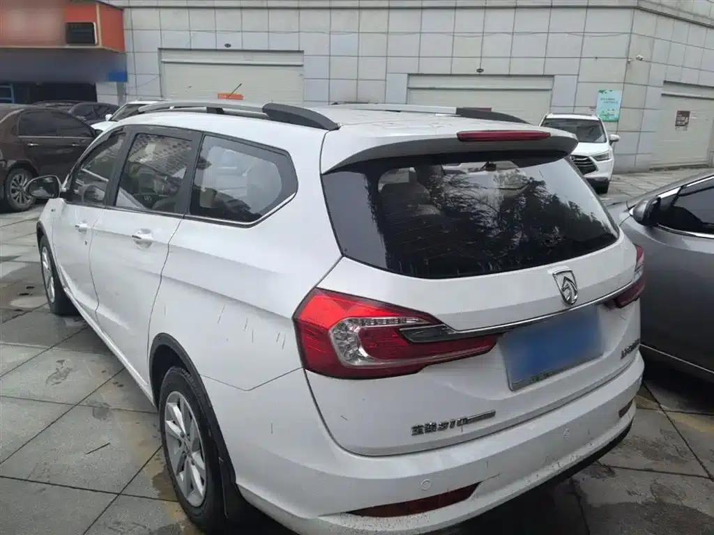 Baojun 310W 2017 1.5L Manual Fashion Edition (National V Emission Standard) — миниатюра 5