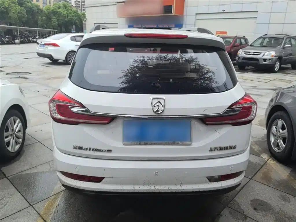 Baojun 310W 2017 1.5L Manual Fashion Edition (National V Emission Standard) — миниатюра 6
