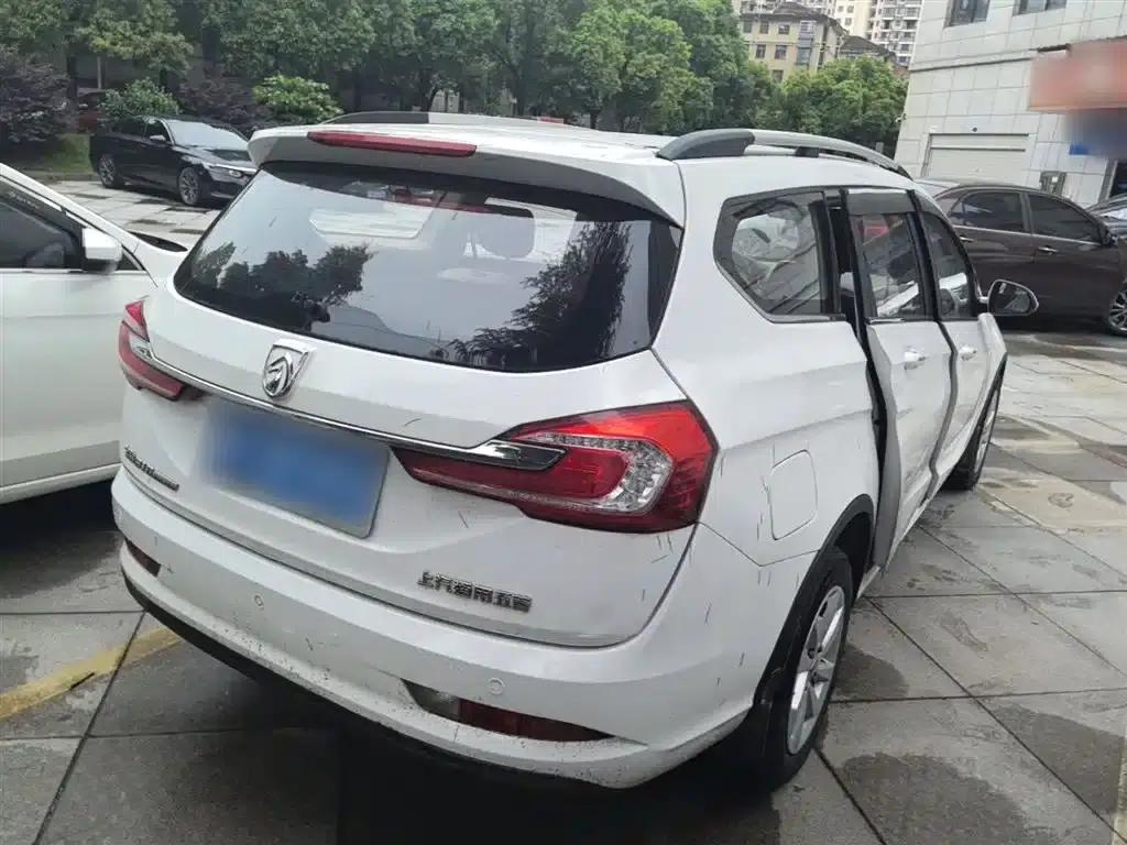 Baojun 310W 2017 1.5L Manual Fashion Edition (National V Emission Standard) — миниатюра 7