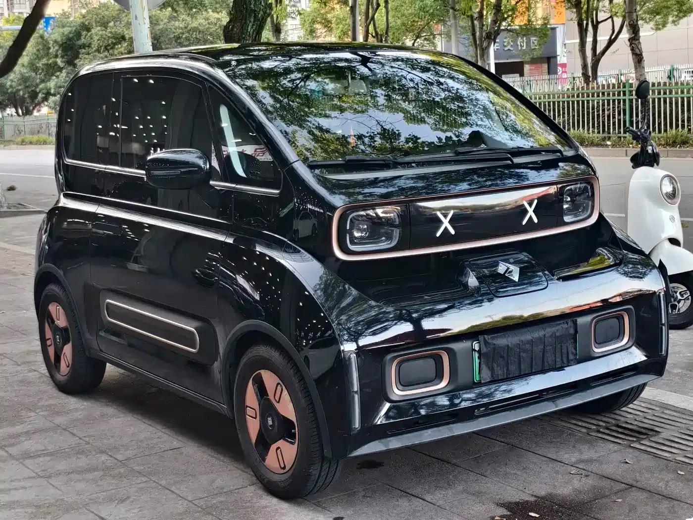 Baojun KiWi EV 2022 Designer Light Edition (Lithium Iron Phosphate) — миниатюра 2
