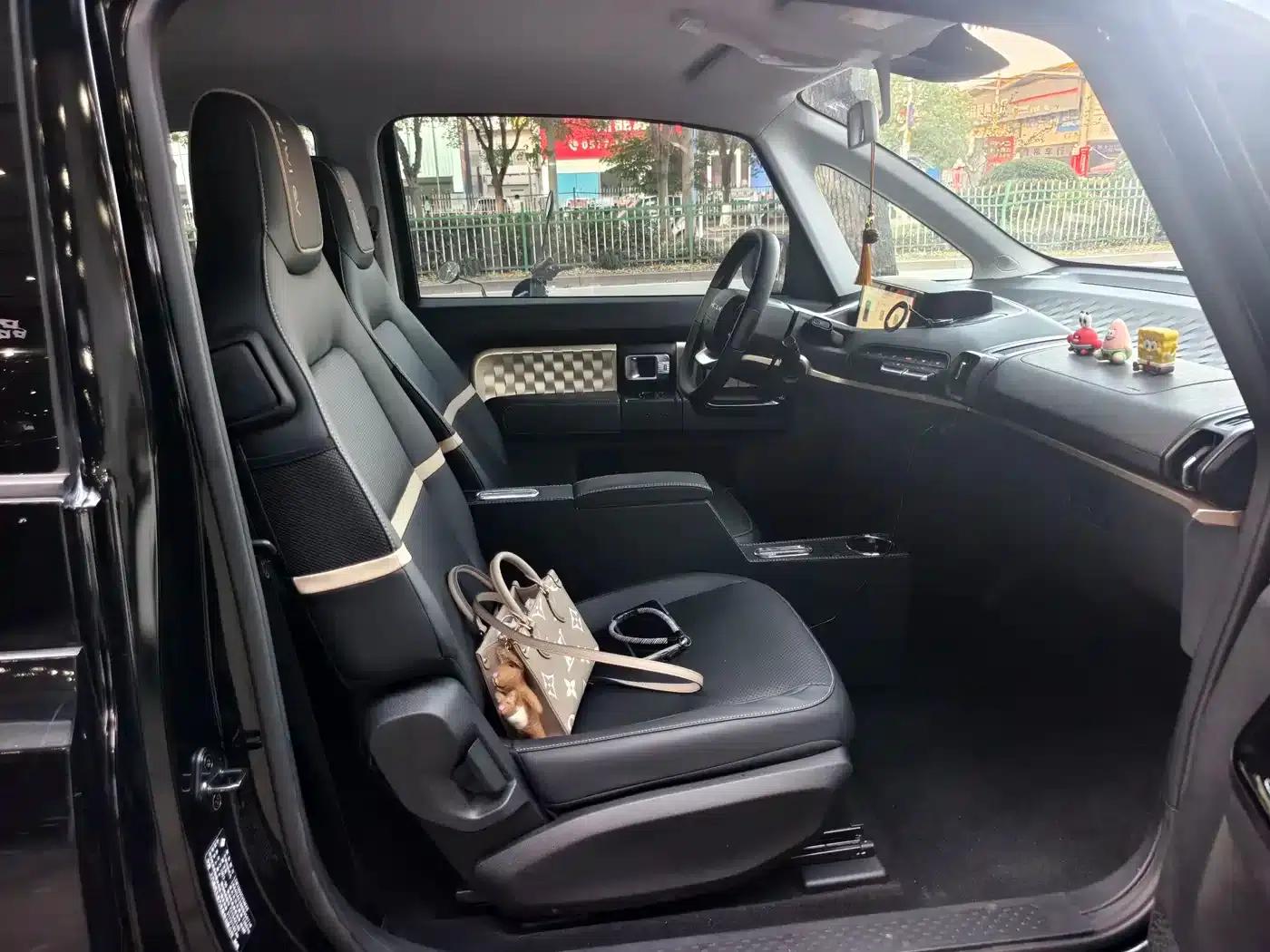 Baojun KiWi EV 2022 Designer Light Edition (Lithium Iron Phosphate) — миниатюра 7
