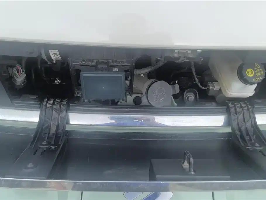 Baojun KiWi EV 2023 DJI Edition Lithium Iron Phosphate — миниатюра 10