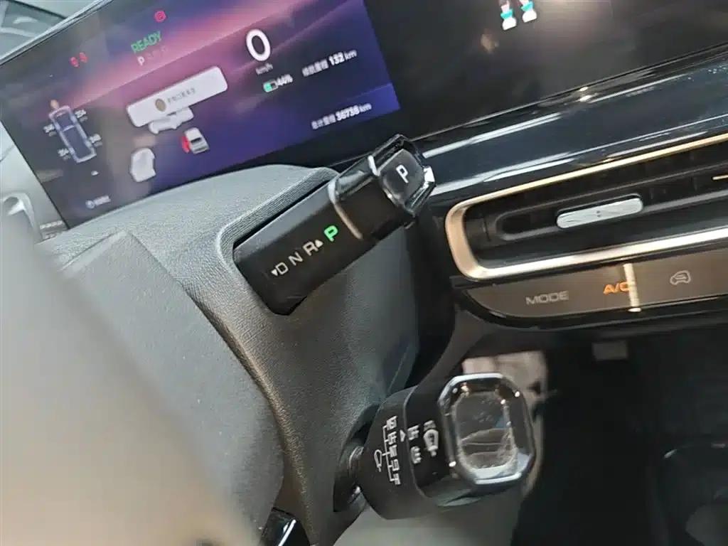 Baojun KiWi EV 2023 DJI Edition Lithium Iron Phosphate — миниатюра 14