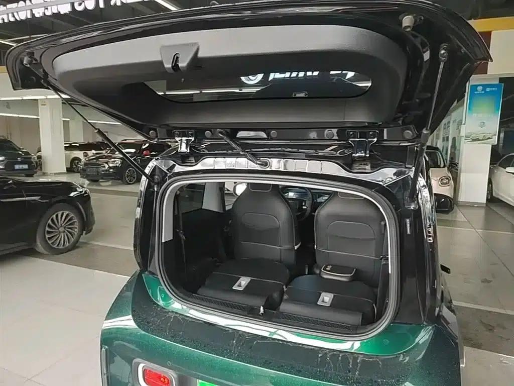 Baojun KiWi EV 2021 Artist Edition Lithium Iron Phosphate — миниатюра 19