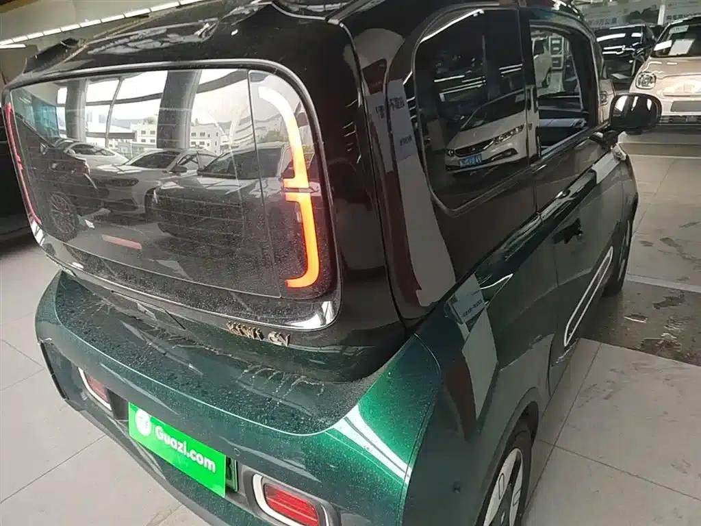 Baojun KiWi EV 2021 Artist Edition Lithium Iron Phosphate — миниатюра 8