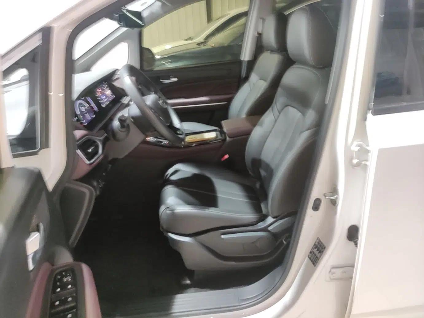 GAC Trumpchi M6 2023 PRO 270T DCT Elite Edition — миниатюра 18