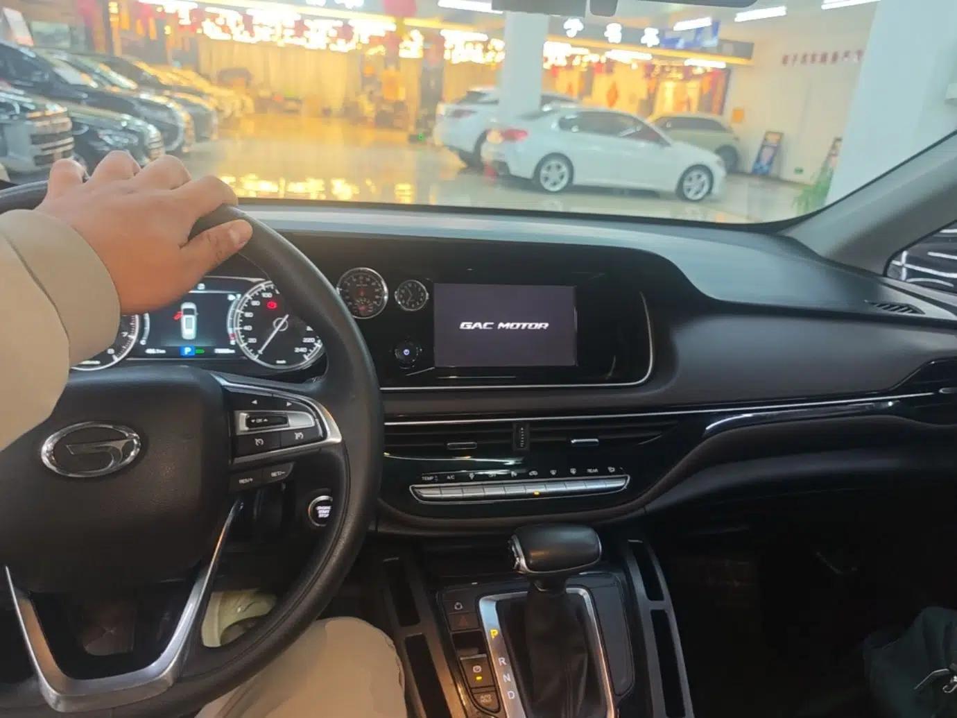 GAC Trumpchi M6 2019 270T DCT Luxury Edition (7-seater) China VI — миниатюра 13