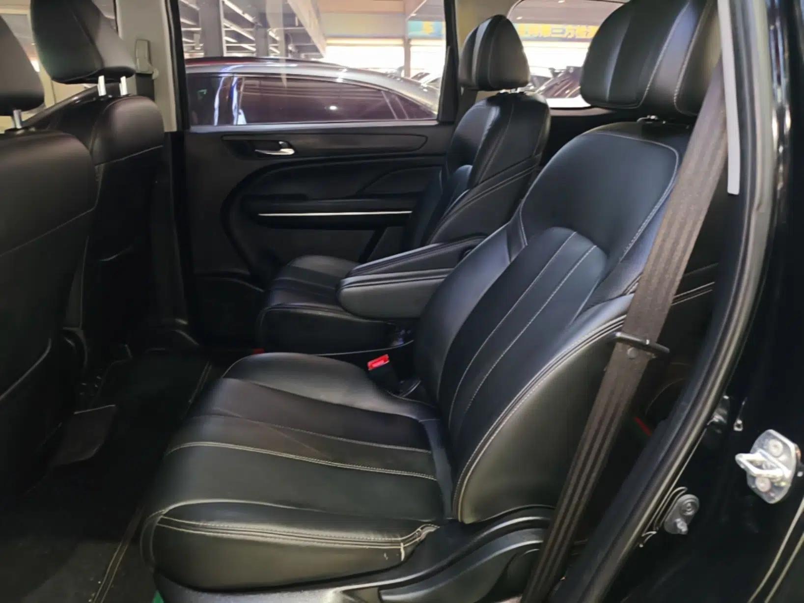 GAC Trumpchi M6 2021 270T DCT Luxury Edition (7 Seats) — миниатюра 19