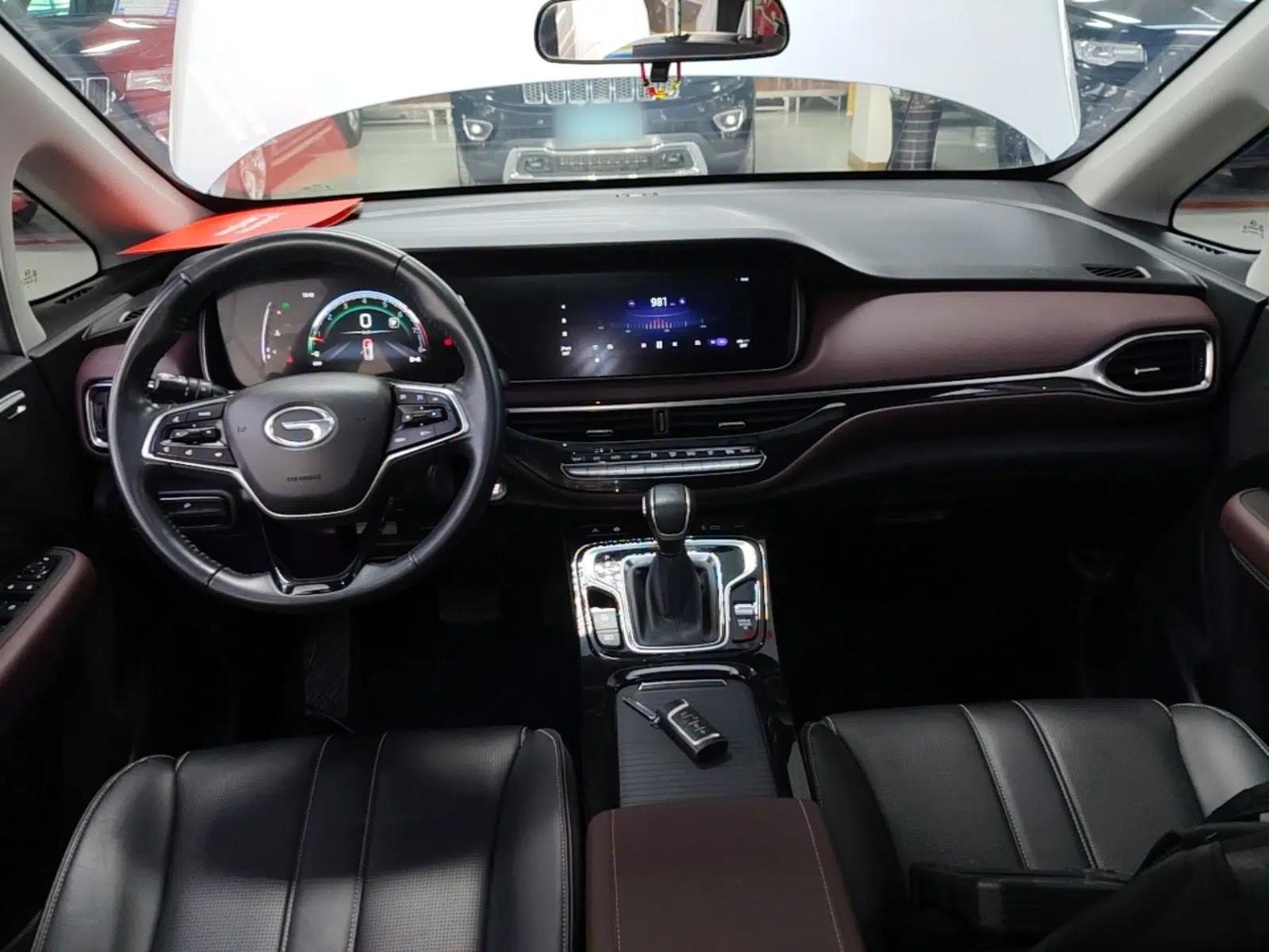 GAC Trumpchi M6 2023 PRO 270T DCT Luxury Edition — миниатюра 13