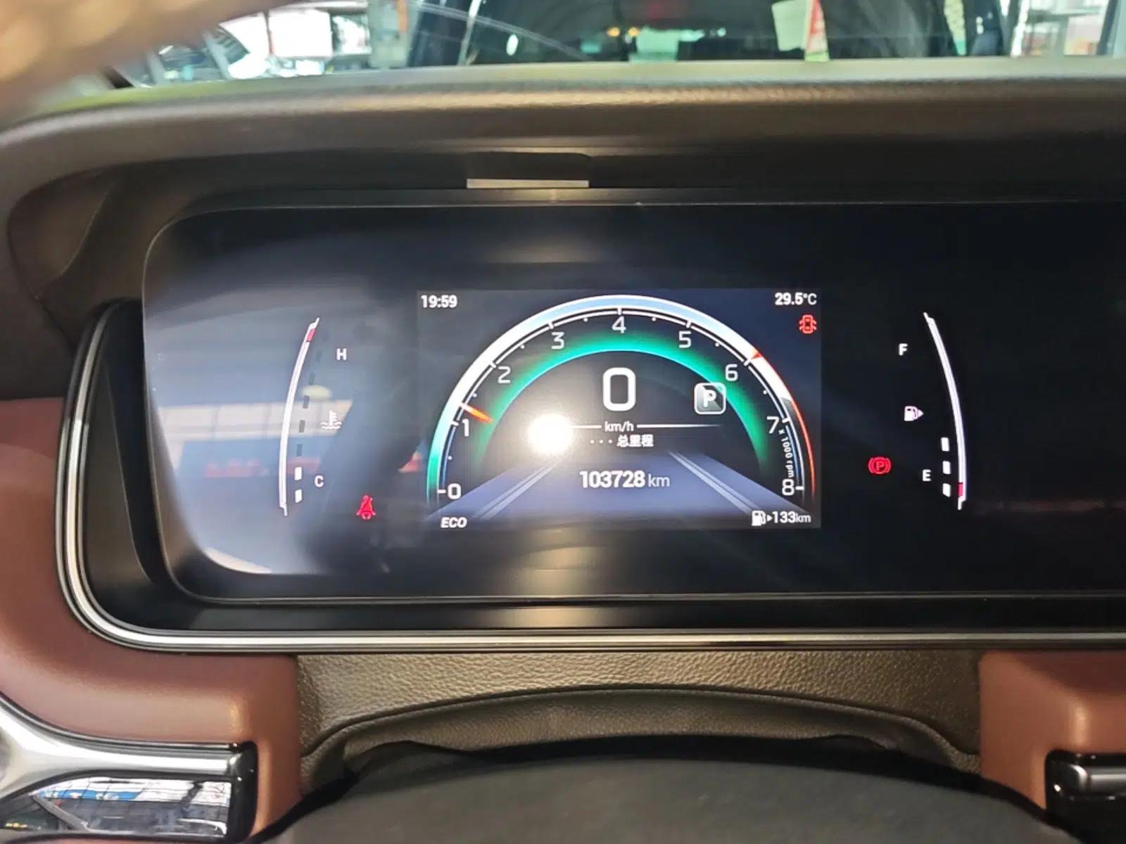 GAC Trumpchi M6 2023 PRO 270T DCT Luxury Edition — миниатюра 15
