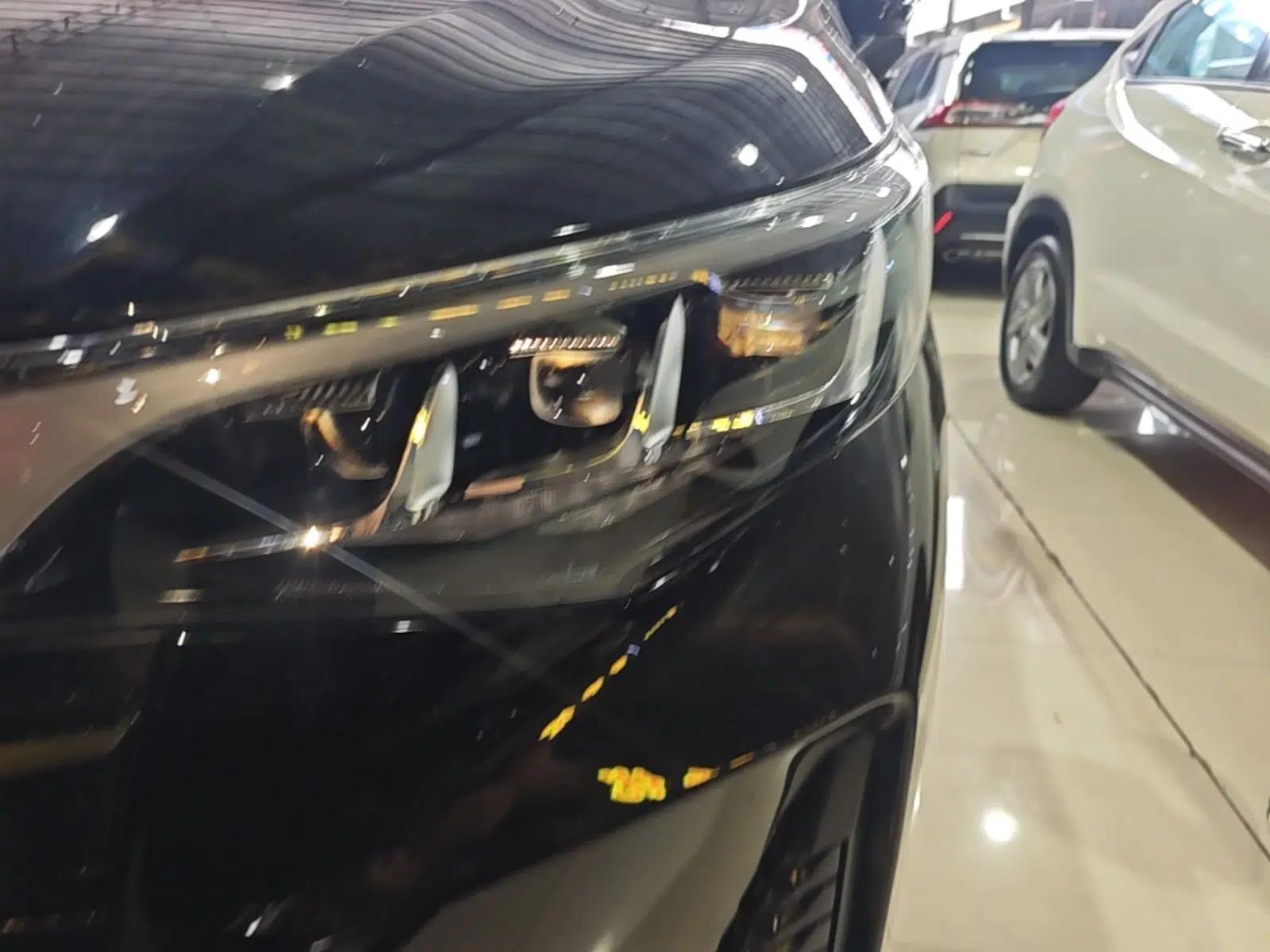 GAC Trumpchi M6 2023 PRO 270T DCT Luxury Edition — миниатюра 9