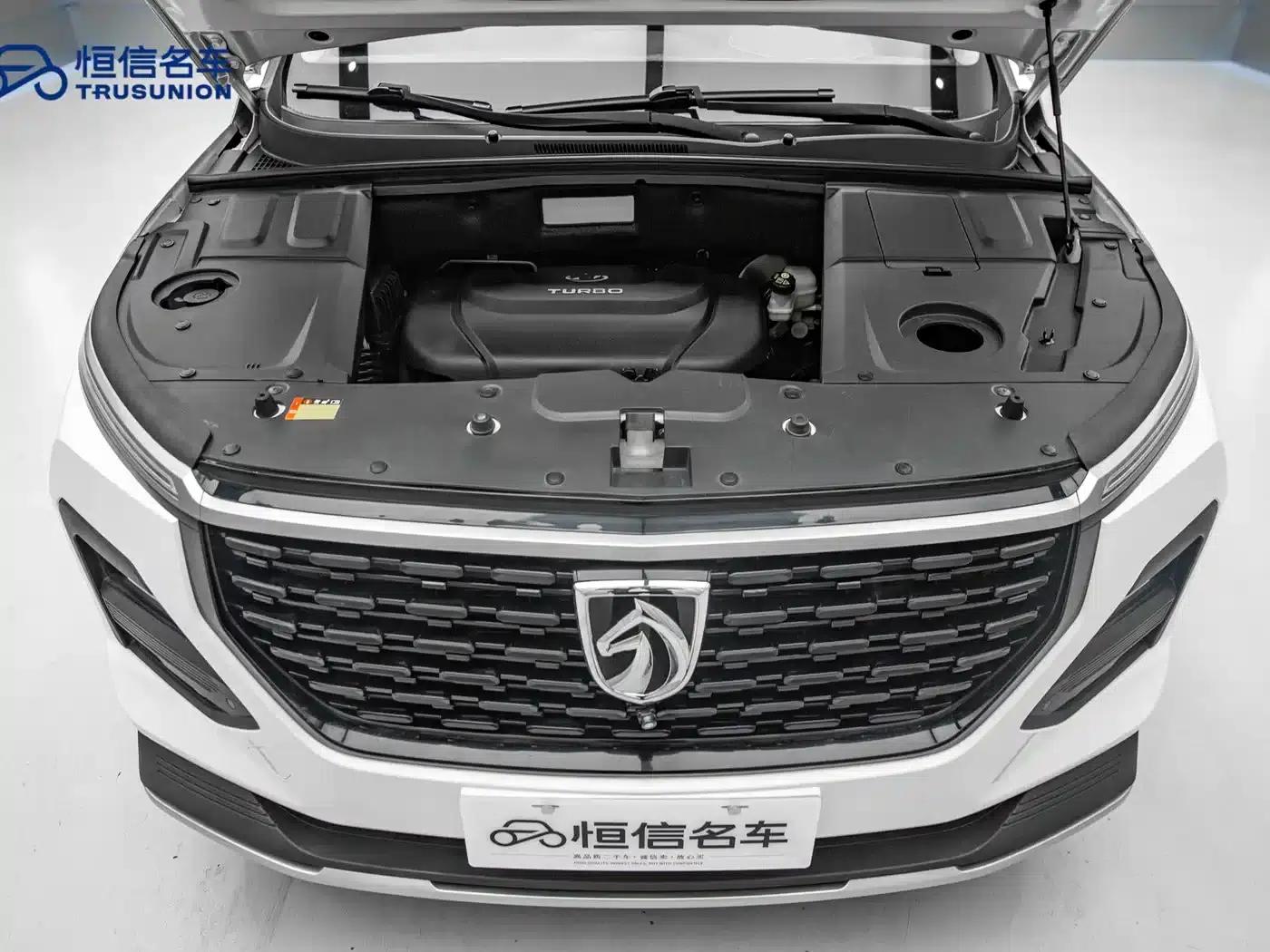 Baojun 530 2020 1.5T CVT Premium Connected Edition 7-seater — миниатюра 20