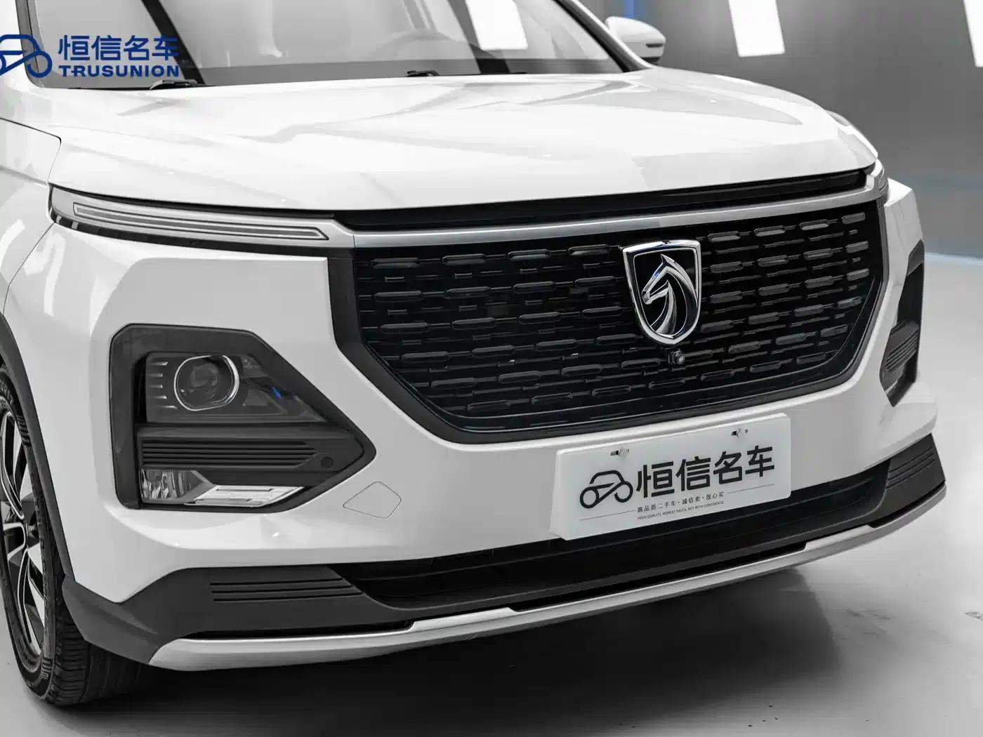 Baojun 530 2020 1.5T CVT Premium Connected Edition 7-seater — миниатюра 8