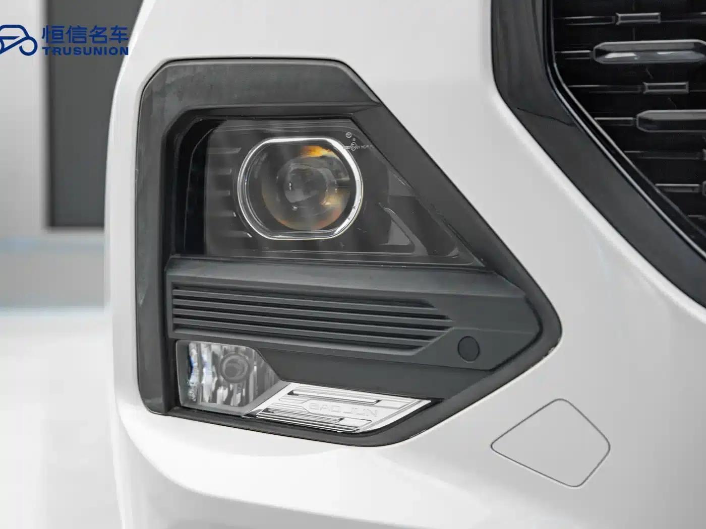 Baojun 530 2020 1.5T CVT Premium Connected Edition 7-seater — миниатюра 10