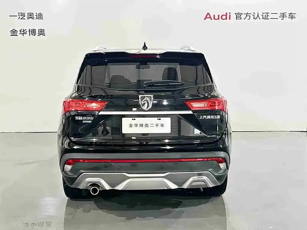 Baojun 530 2019 1.5T Manual Comfort 7-seater National VI Emission Standard — миниатюра 5