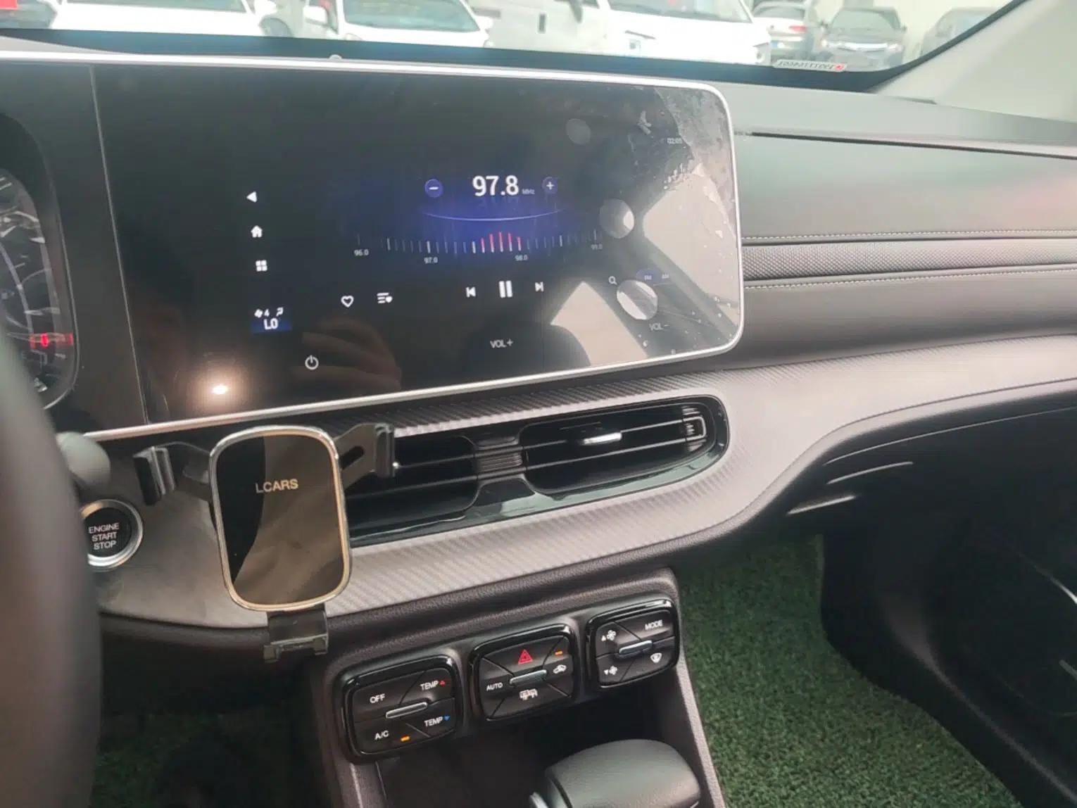 GAC Trumpchi GS3 2022 POWER 270T Automatic Luxury Edition — миниатюра 16