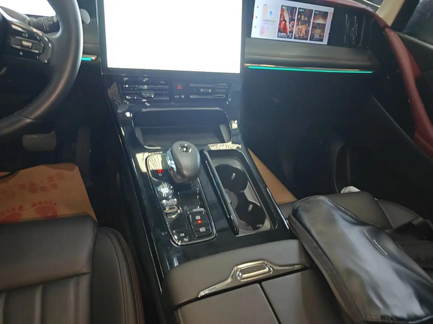 GAC Trumpchi E9 2023 E9 MAX — миниатюра 17