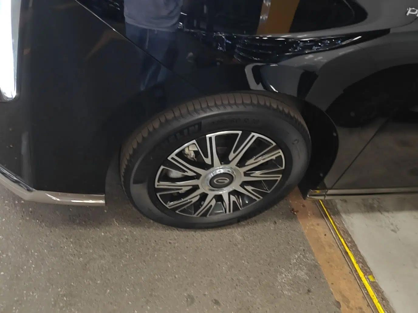 GAC Trumpchi E9 2023 E9 MAX — миниатюра 8