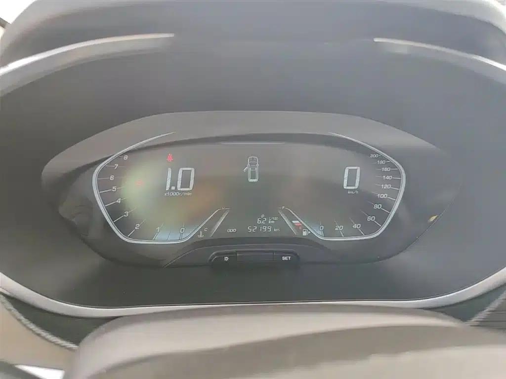 Baojun 360 2018 1.5L Manual Elite (National V Emission Standard) — миниатюра 12