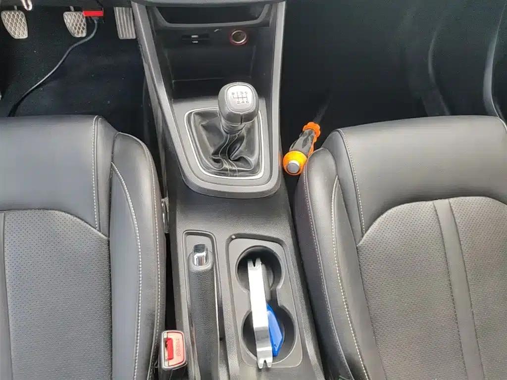 Baojun 360 2018 1.5L Manual Elite (National V Emission Standard) — миниатюра 14