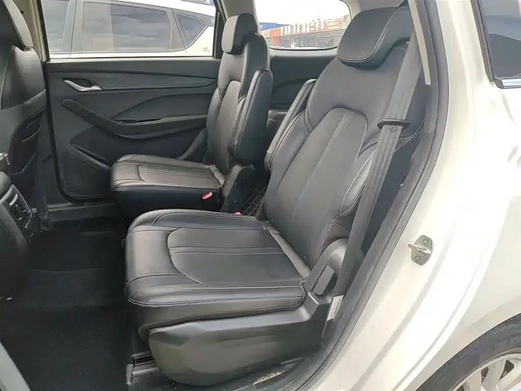 Baojun 360 2018 1.5L Manual Elite (National V Emission Standard) — миниатюра 17