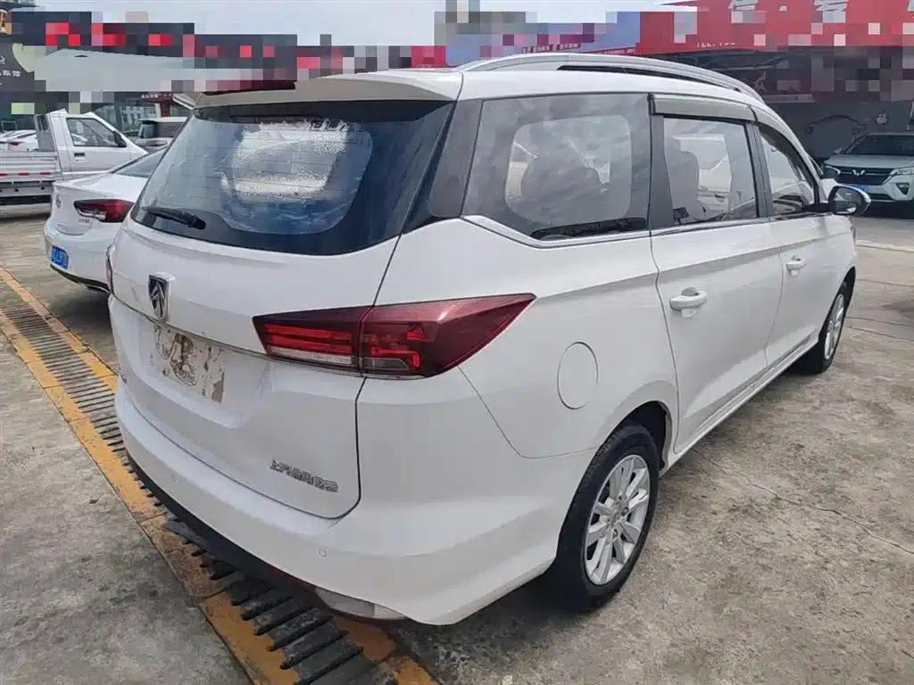 Baojun 360 2018 1.5L Manual Elite (National V Emission Standard) — миниатюра 7