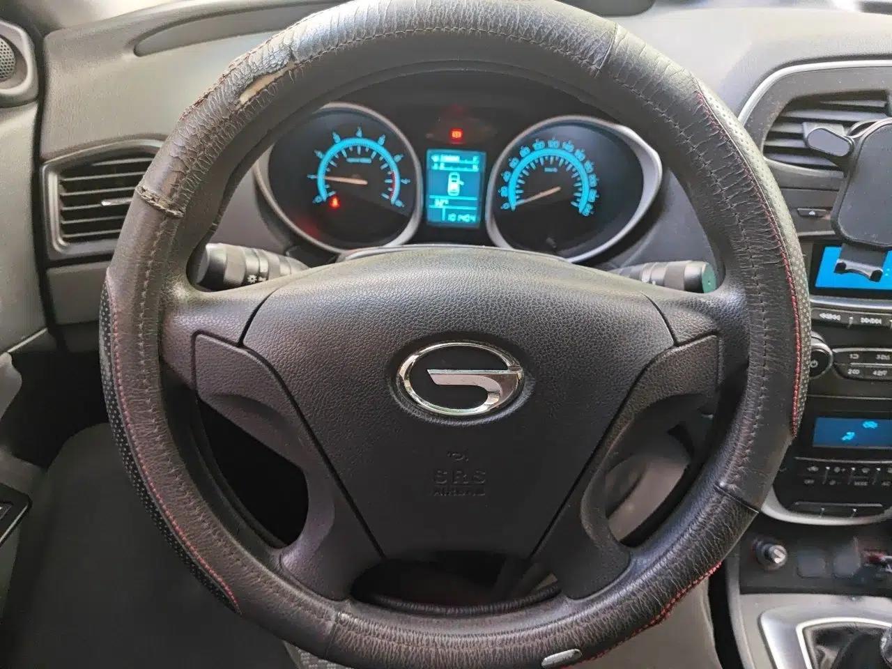 GAC Trumpchi GS5 2012 2.0L Manual Two-Wheel Drive Comfort Edition — миниатюра 11
