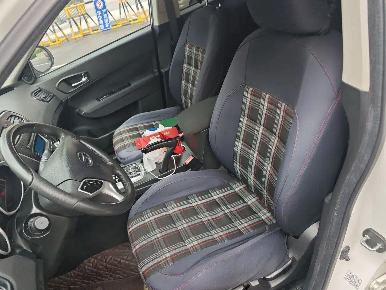 GAC Trumpchi GS5 2014 2.0L Automatic Two-Wheel Drive Deluxe Edition — миниатюра 16