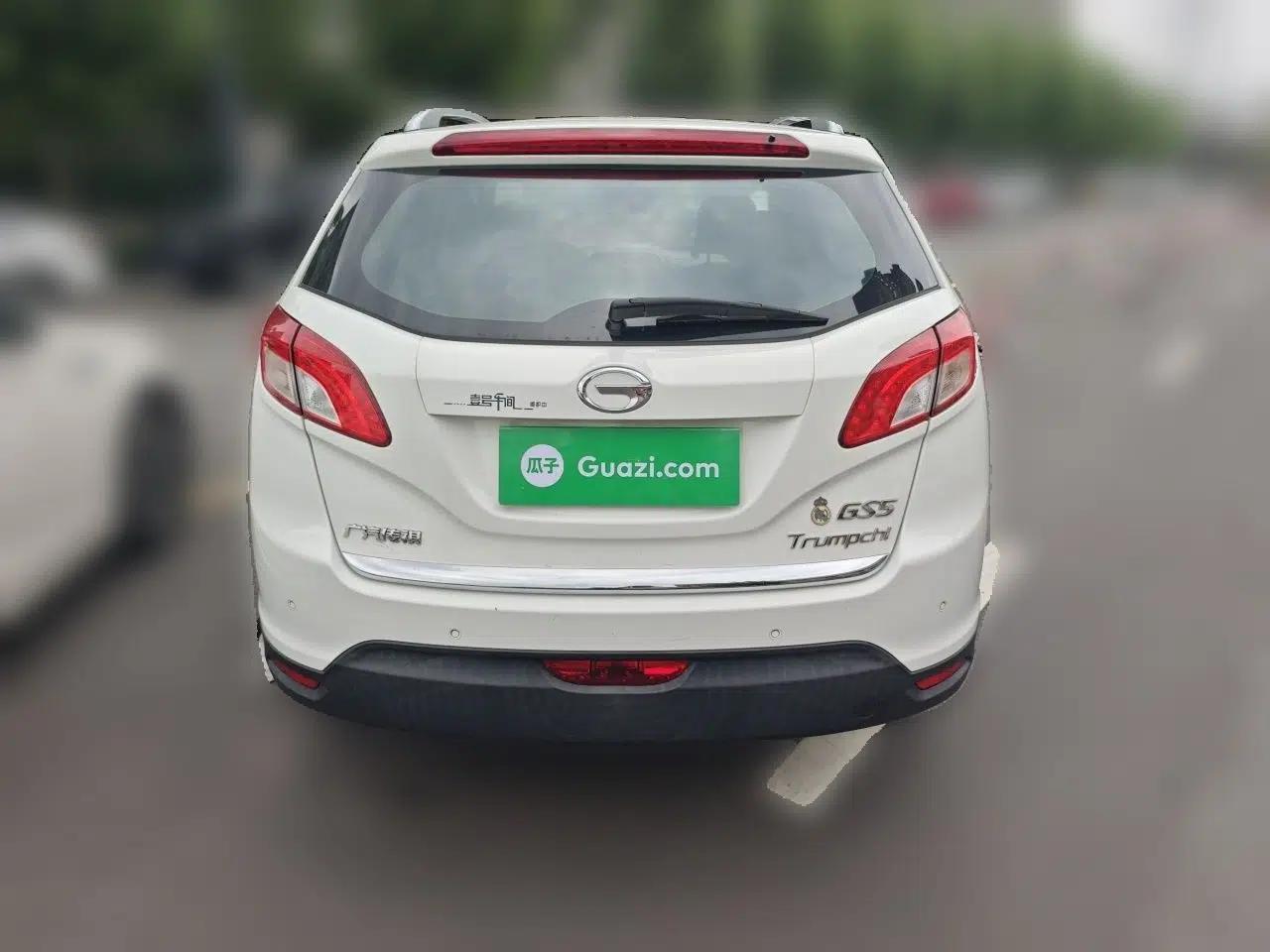 GAC Trumpchi GS5 2014 2.0L Automatic Two-Wheel Drive Deluxe Edition — миниатюра 5