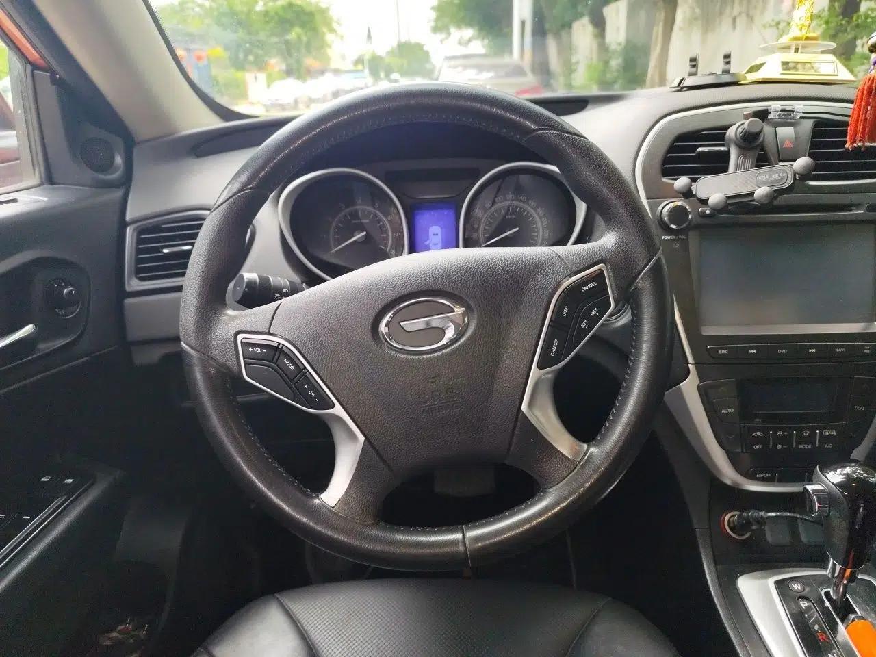 GAC Trumpchi GS5 2012 2.0L Automatic Two-Wheel Drive Anniversary Edition — миниатюра 11