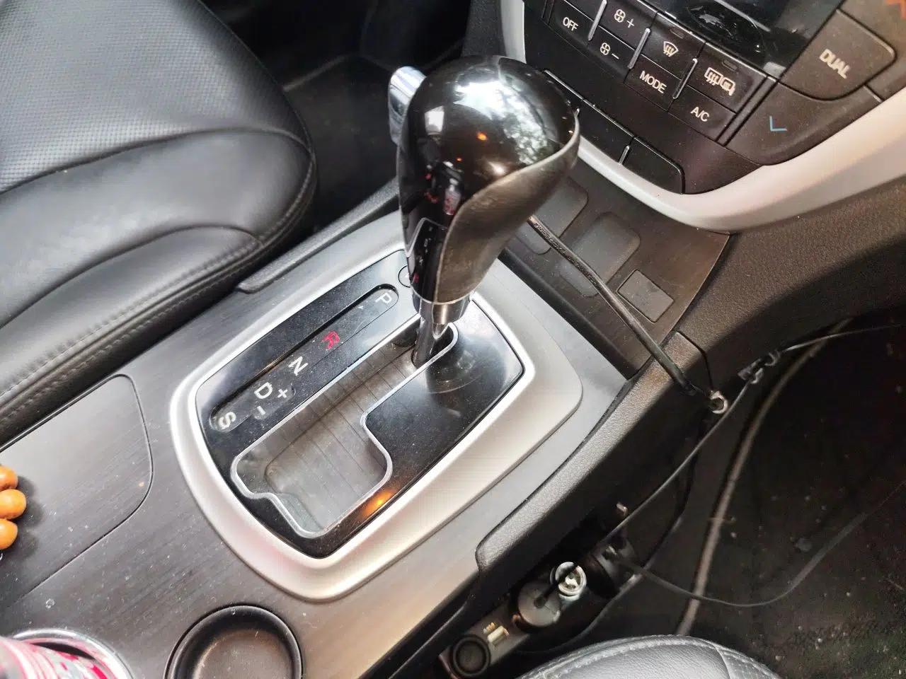 GAC Trumpchi GS5 2012 2.0L Automatic Two-Wheel Drive Anniversary Edition — миниатюра 15