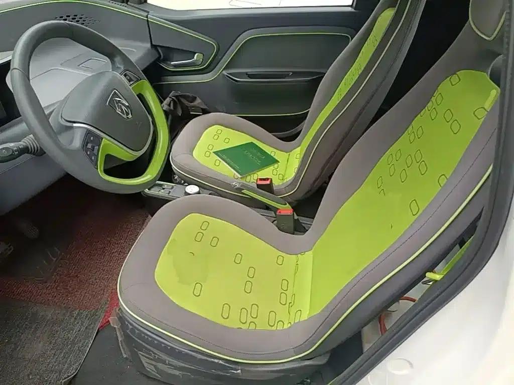 Baojun E100 2019 Model 250KM Smart Edition — миниатюра 15