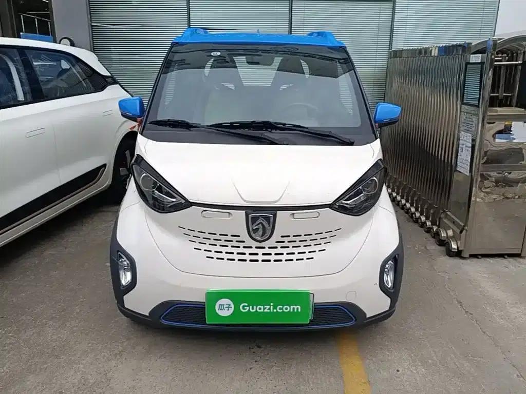 Baojun E100 2019 Model 250KM Smart Edition — миниатюра 3