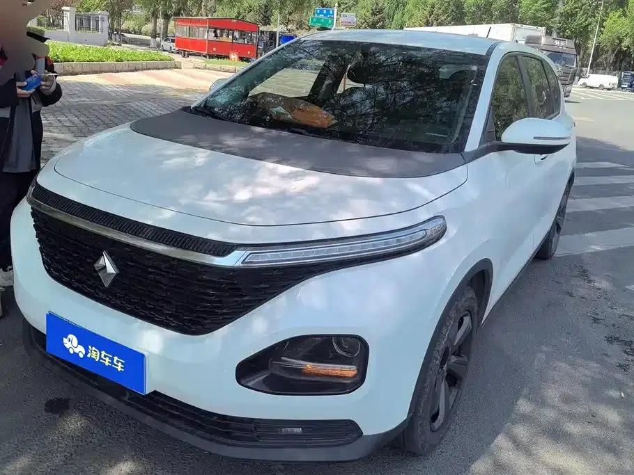 Baojun RM-5 2019 1.5T CVT 24-Hour Online Elite 6-Seater — миниатюра 1