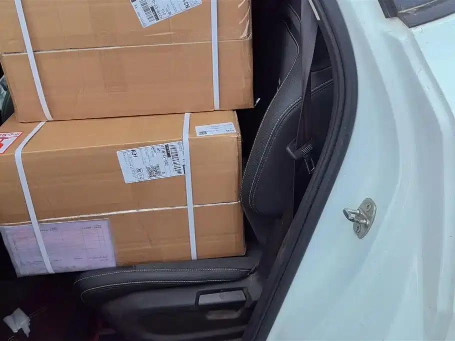 Baojun RM-5 2019 1.5T CVT 24-Hour Online Elite 6-Seater — миниатюра 11