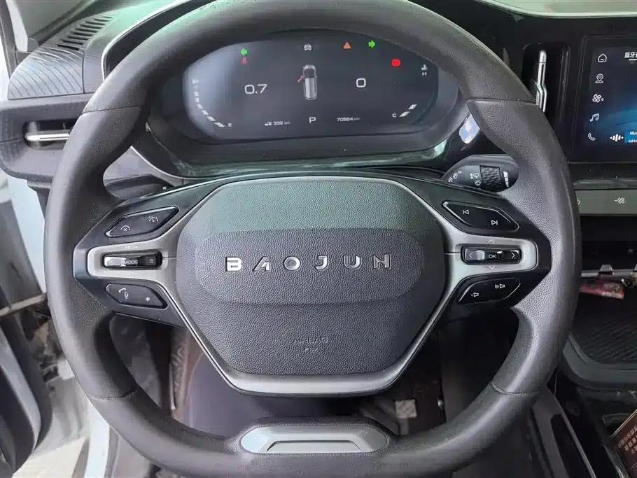 Baojun RM-5 2019 1.5T CVT 24-Hour Online Elite 6-Seater — миниатюра 15