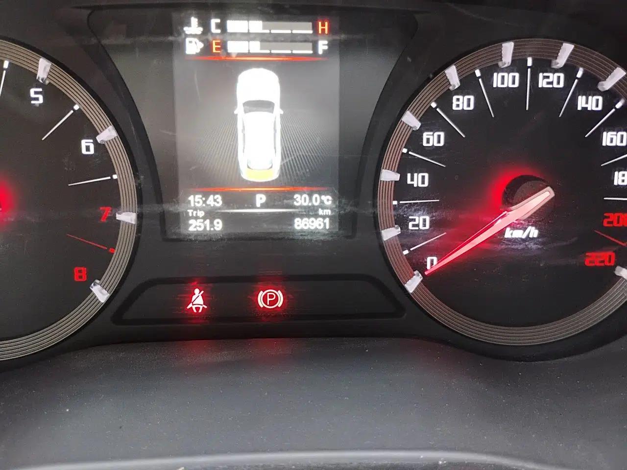 GAC Trumpchi GA6 2016 235T DCT Luxury Edition — миниатюра 13