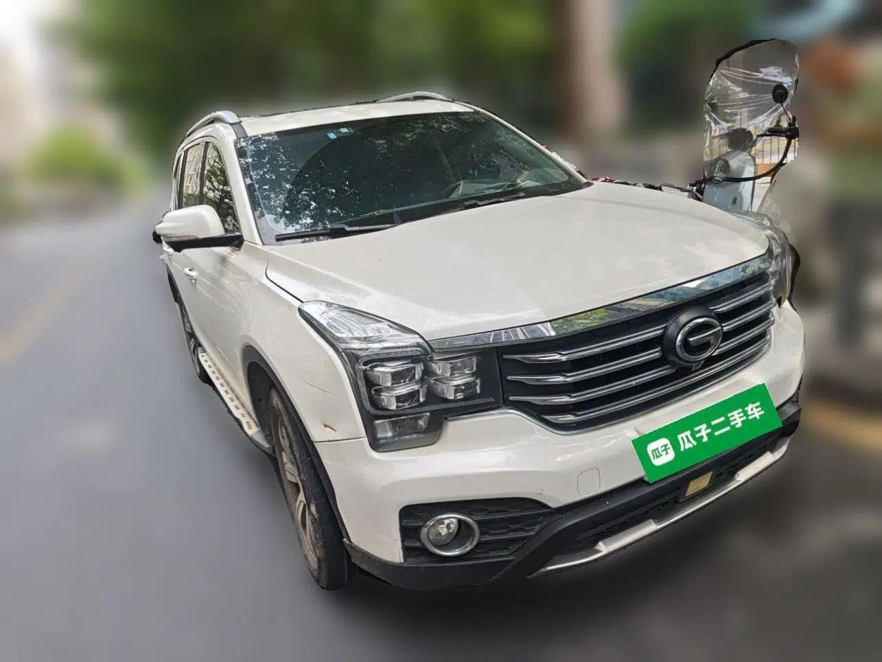GAC Trumpchi GS7 2017 320T Two-Wheel-Drive Luxury Smart Connectivity Model — миниатюра 3