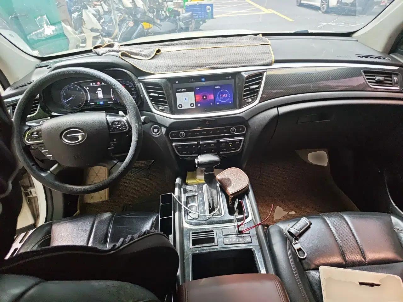 GAC Trumpchi GS7 2017 320T Two-Wheel-Drive Luxury Smart Connectivity Model — миниатюра 10