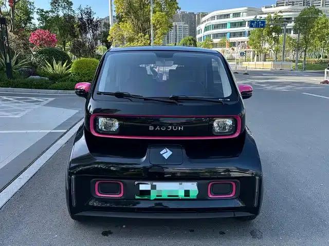 Baojun E300 2020 Plus Interstellar Intelligent Driving Edition