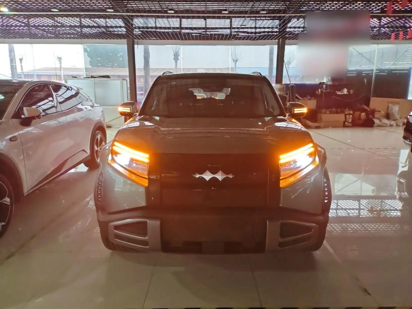 Formula Leopard Titanium 3 2025 501KM All-Wheel Drive Intelligent Driving Ultra Version — миниатюра 2