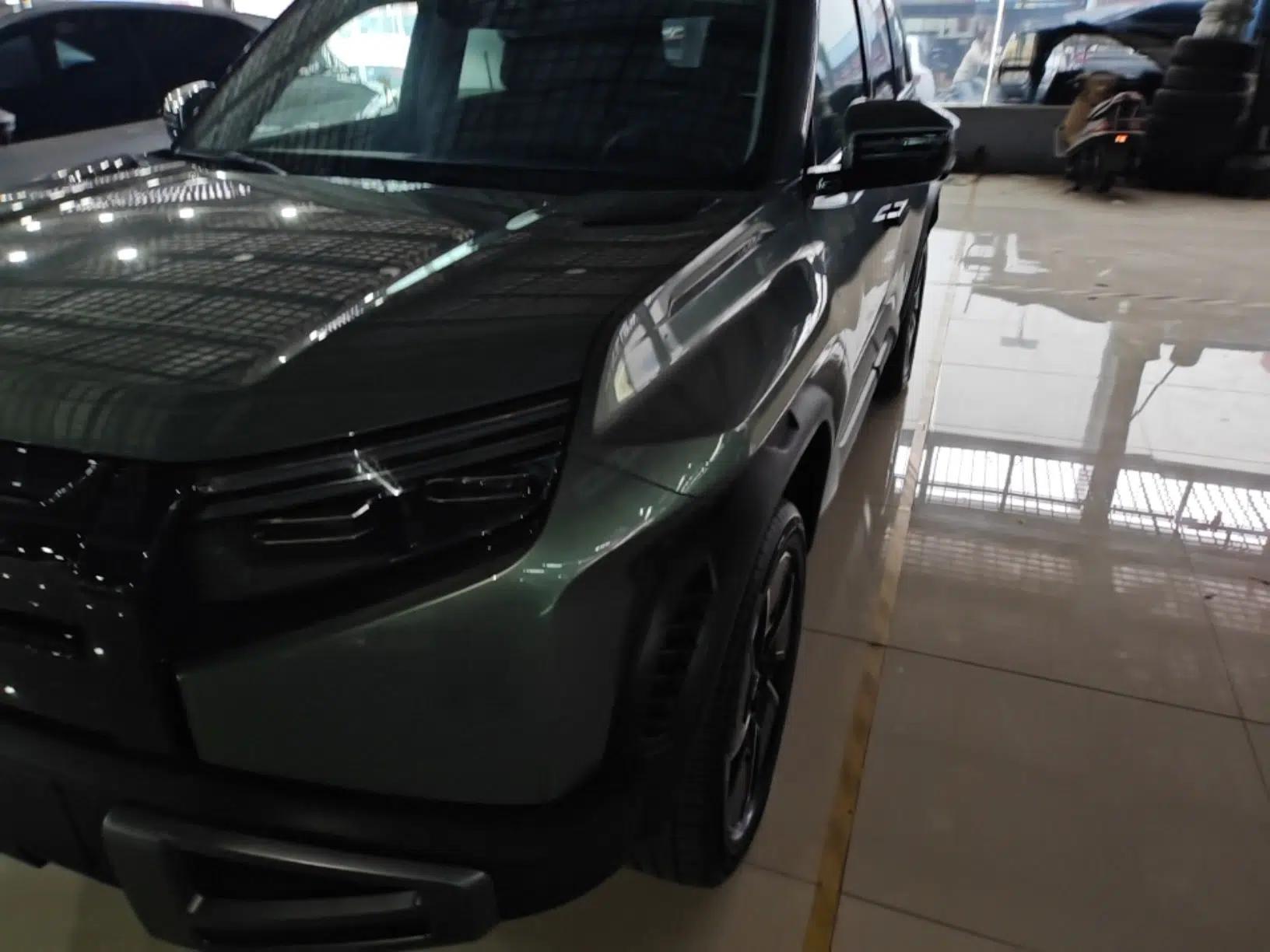 Formula Leopard Titanium 3 2025 501KM All-Wheel Drive Intelligent Driving Ultra Version — миниатюра 9