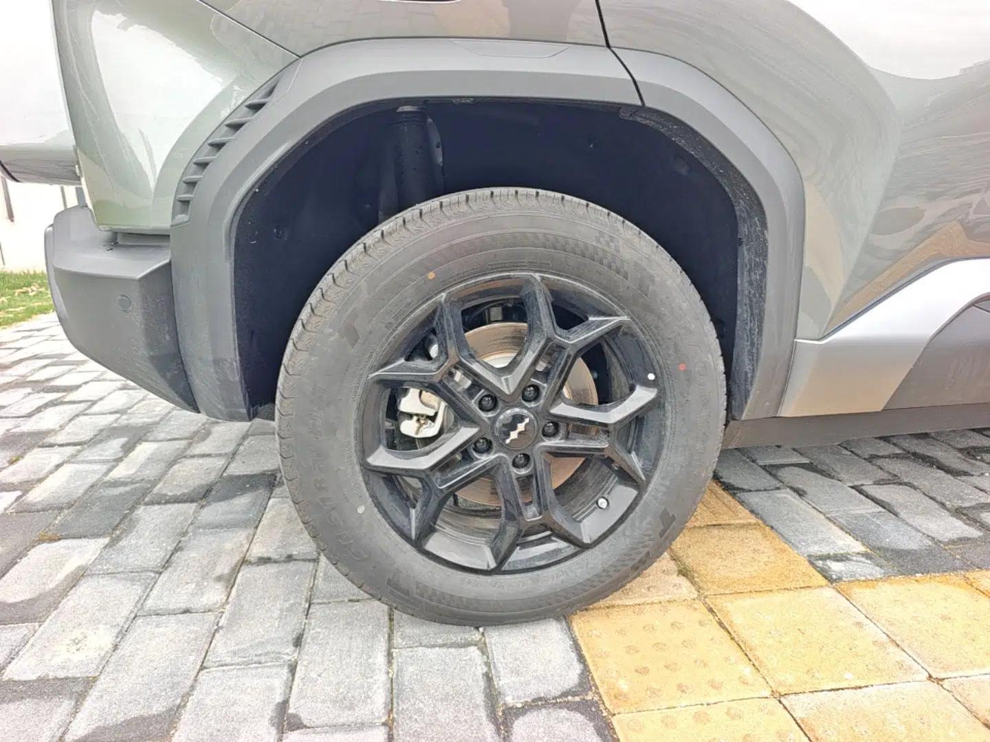 Formula Leopard Titanium 3 2025 501 km Range Rear-Wheel Drive Intelligent Driving Max Edition — миниатюра 10