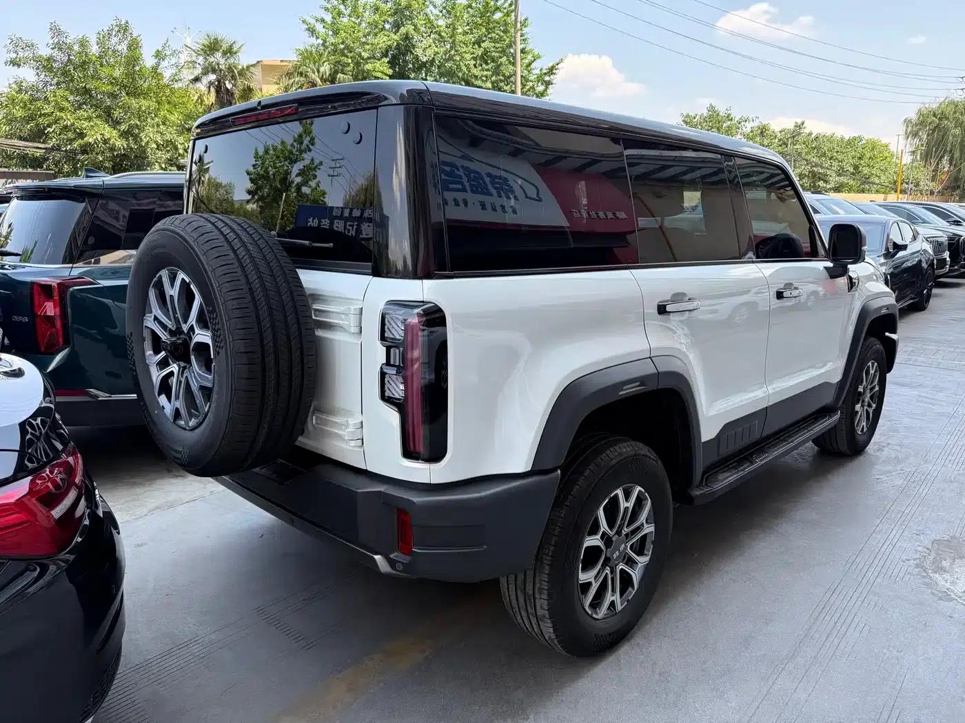 Beijing BJ40 2024 2.0T City Hunter Pioneer Edition — миниатюра 11