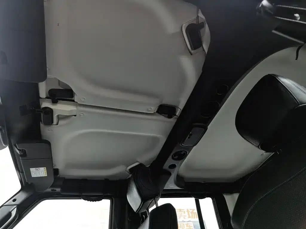 Beijing BJ40 2020 2.0T Automatic 4WD City Hunter Edition (Hero Model) — миниатюра 14