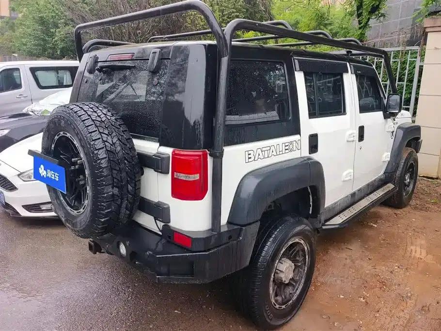 Beijing BJ40 2016 40L 2.3T Automatic 4WD Premium Edition — миниатюра 3
